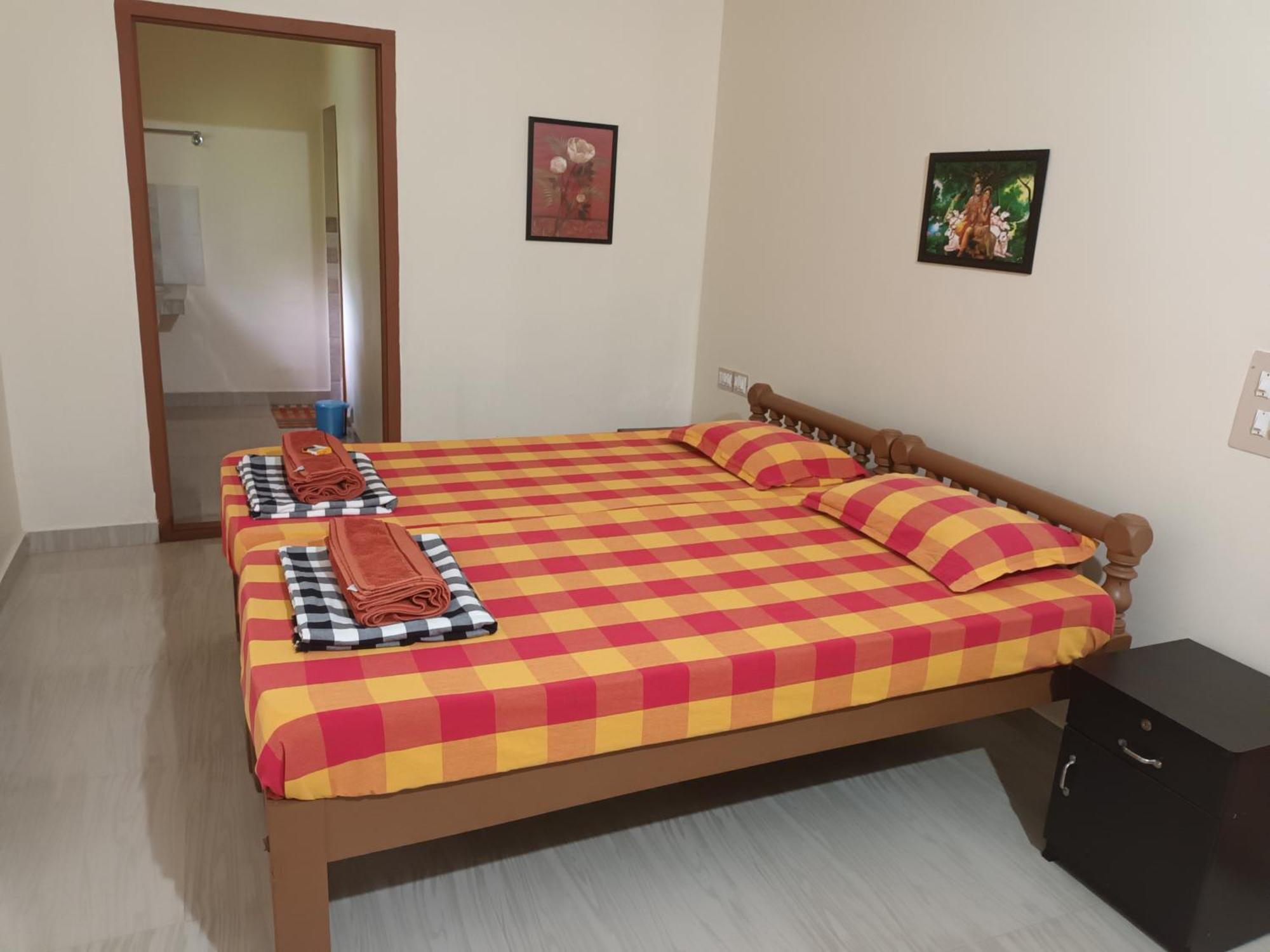 Ivory Coaste Hotell Kannur Exteriör bild