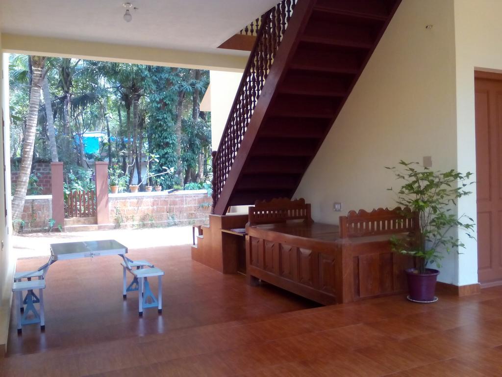 Ivory Coaste Hotell Kannur Exteriör bild