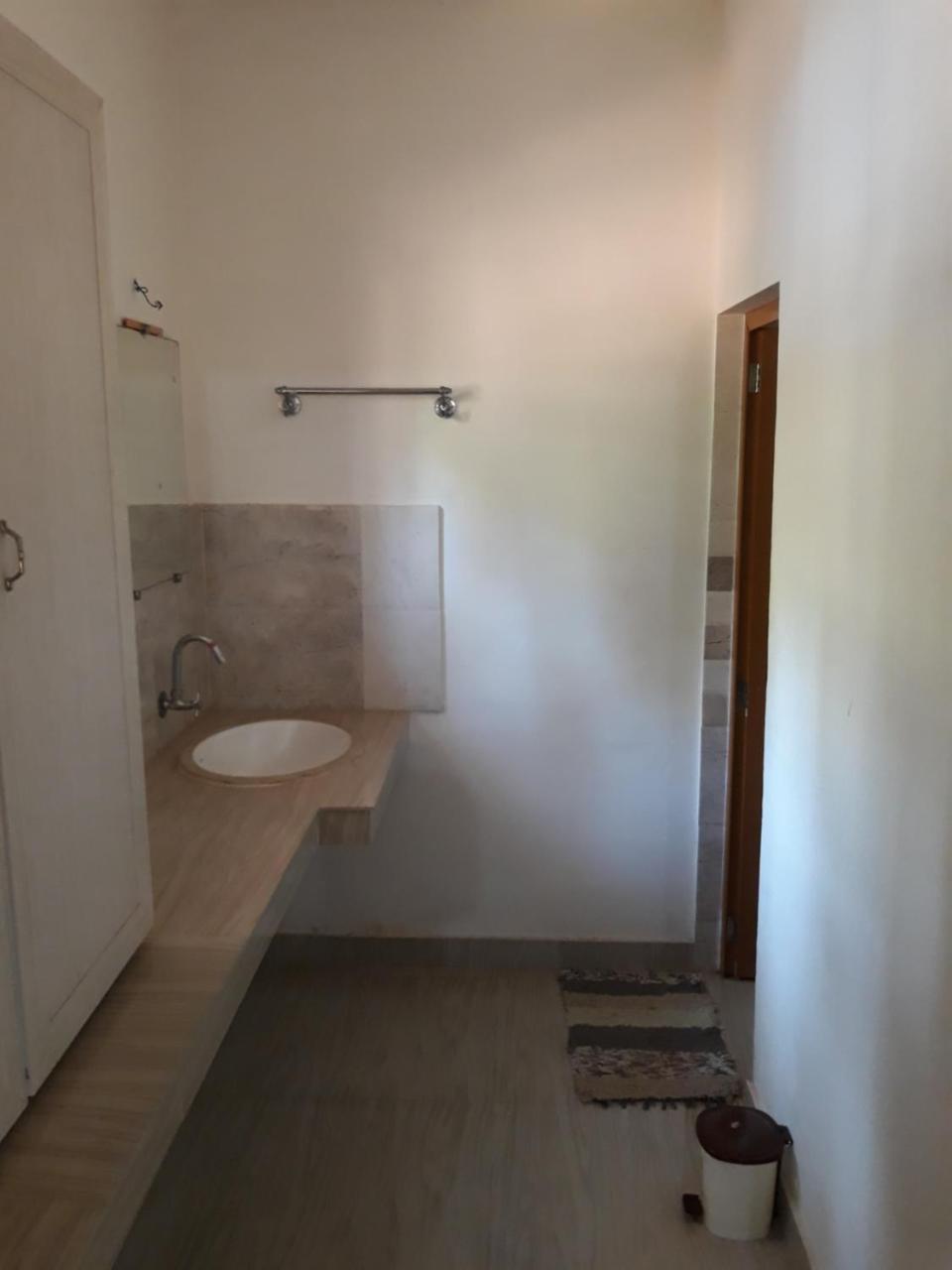 Ivory Coaste Hotell Kannur Exteriör bild